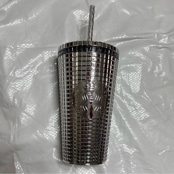 Starbucks 2020 Ltd Edition Silver Disco Ball 16oz Tumbler - Picture 4 of 11